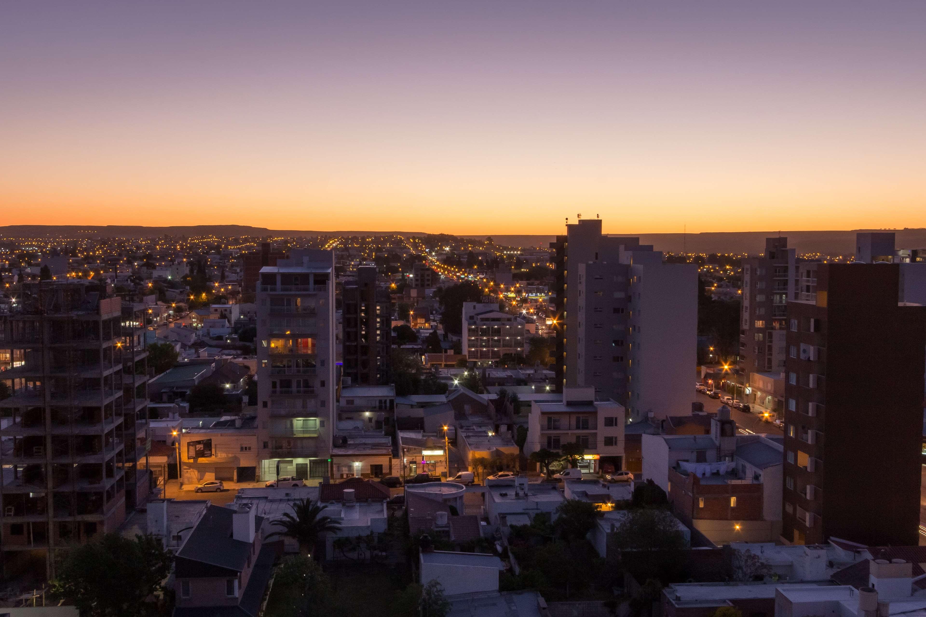 Dazzler By Wyndham Puerto Madryn Hotel Exterior photo